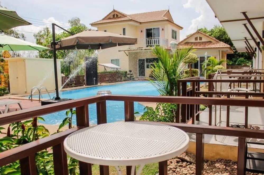 Charm Resort Ча-Ам Екстер'єр фото