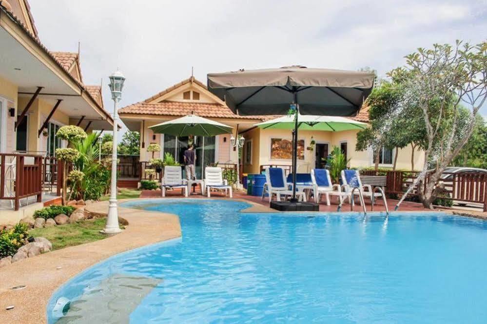 Charm Resort Ча-Ам Екстер'єр фото