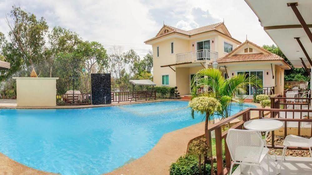 Charm Resort Ча-Ам Екстер'єр фото